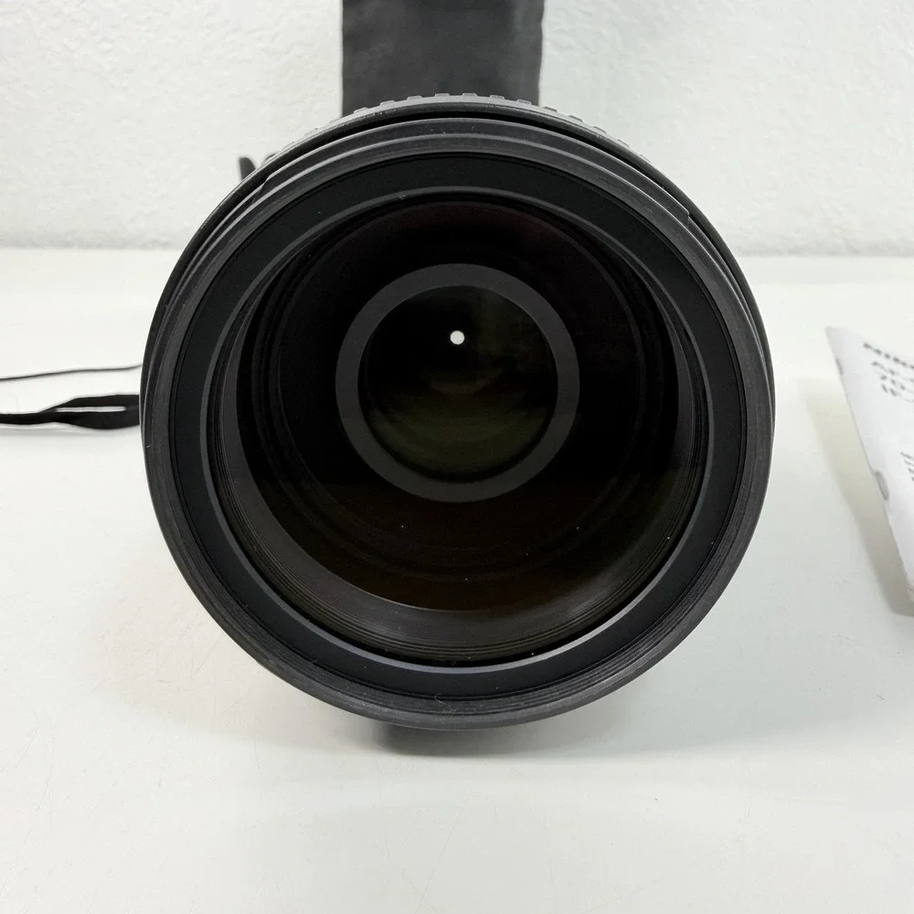 Nikon Nikkor AF-S 70-300mm f4.5-5.6 G ED VR Lens w/ Caps Case Filter Hood [Mint]